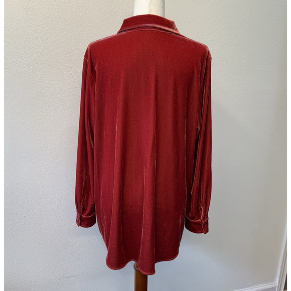 Soft Surroundings Tunic Shirt Womens Size L Red Velvet Button Up Stretch Holiday - Picture 3 of 7